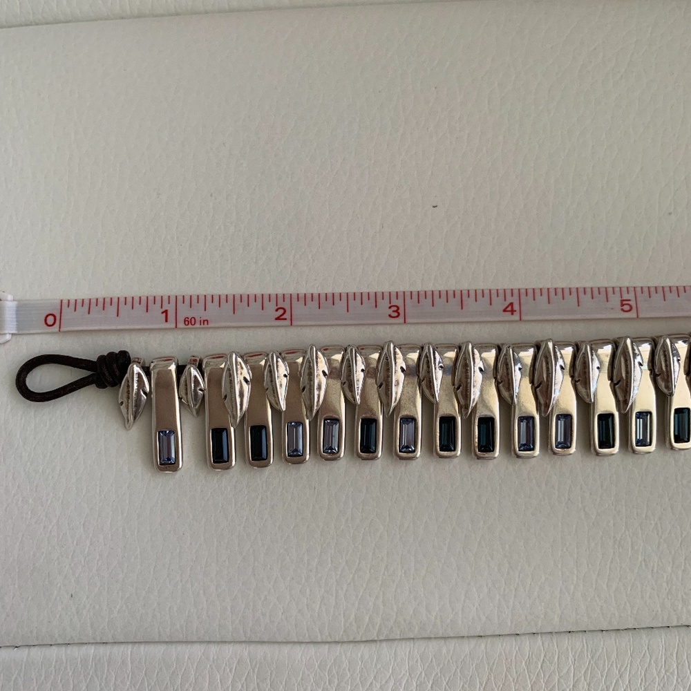 NWT! UNO de 50 Bracelet "Nightbird" PUL1892; 7". - Picture 11 of 14